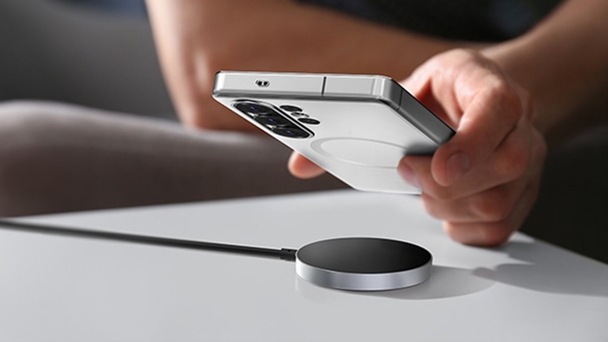 Qi2 töltők: Samsung telefonok előtt érkeznek!